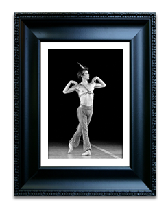 photograph of rudolf nureyev in le corsaire
